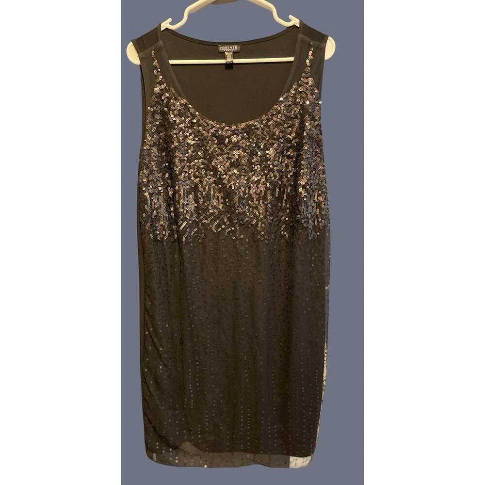 Sleeveless sequin dress